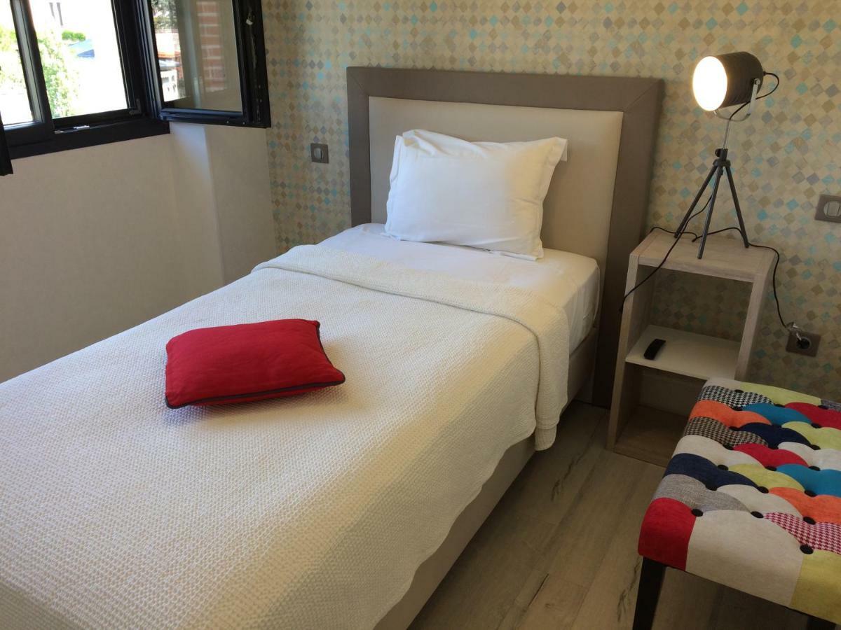 87 - Ay Champagne Holiday home